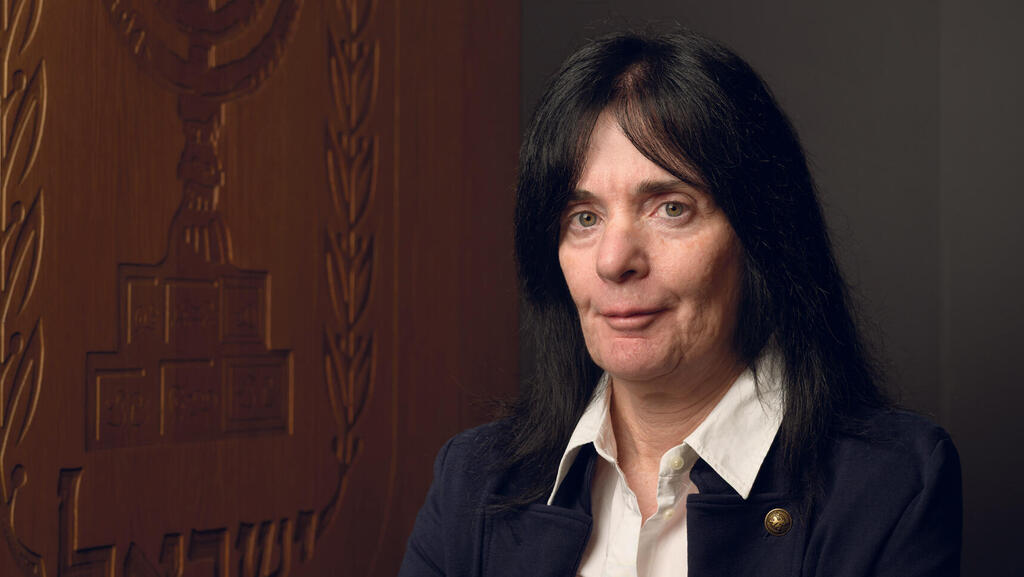 מגזין נדל"ן 2.3.25 גלית בן נאים סגנית בכירה לכלכלן הראשי במשרד האוצר