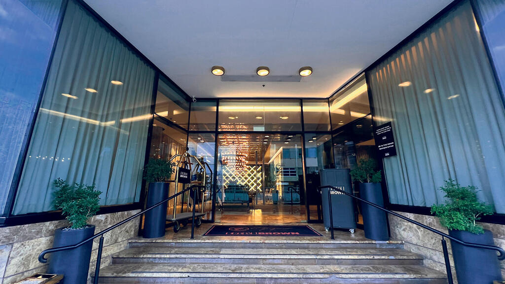 Israel’s tourism industry halts as hotels pivot to emergency relief