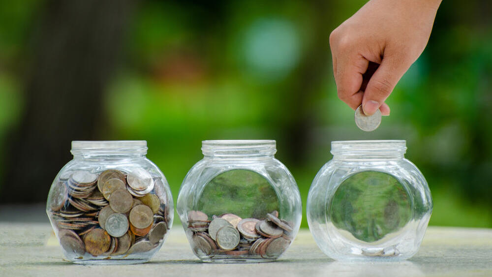 שוק ההון הפגין ביצועים מרשימים בשלוש השנים האחרונות - והחוסכים נפגעו (צילום: Shutterstock) חיסכון לכל ילד כסף