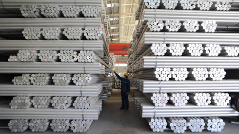 דיווח: טראמפ יעניק פטור ממכס לחלק מהמוצרים הכוללים אלומיניום ופלדה