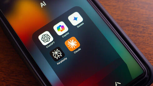 AI Tools: Gemini, Copilot, ChatGPT AI Tools: Gemini, Copilot, ChatGPT