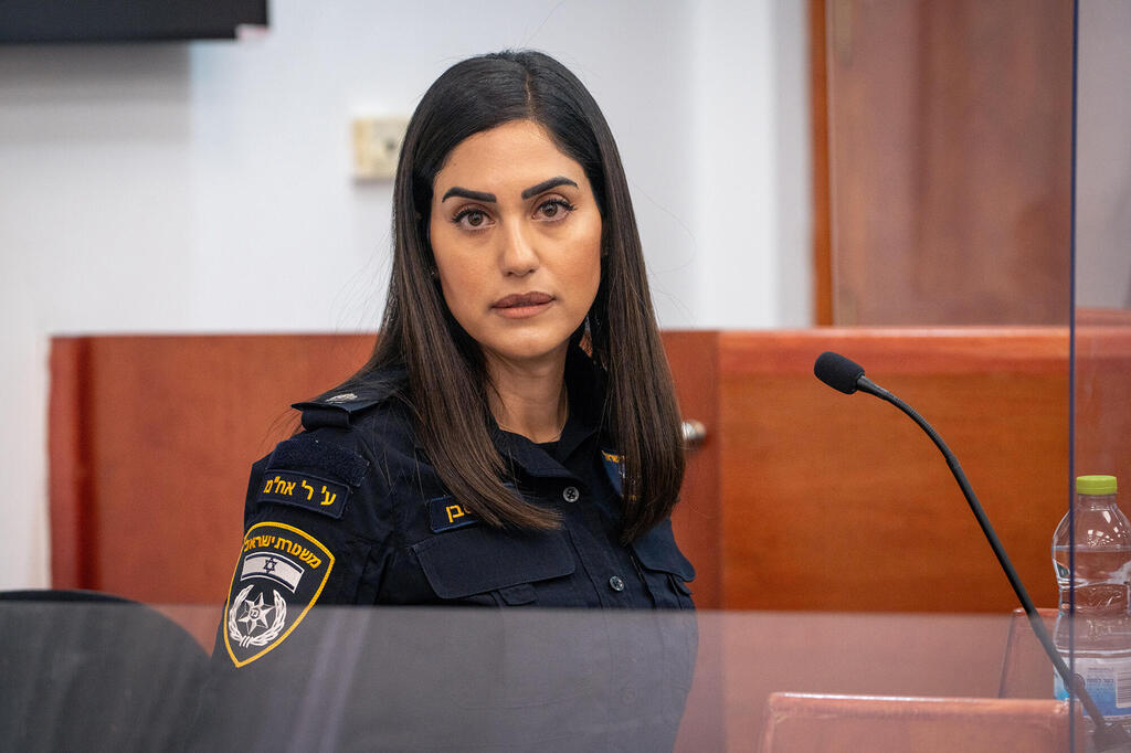 רפ"ק רינת סבן עדה בתיקי נתניהו מעידה בבית המשפט