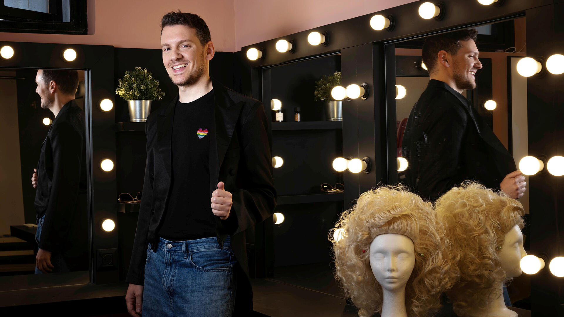 הבמאי והשחקן עידו רוזנברג פנאי