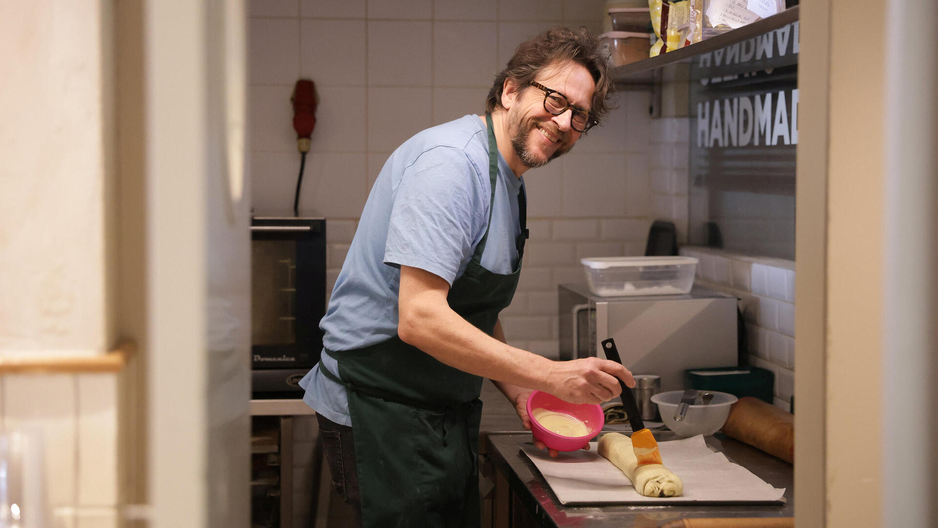 שטפן אוסטריאן ב בייקרי גלידרייה פנאי