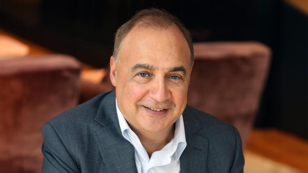 לן בלווטניק