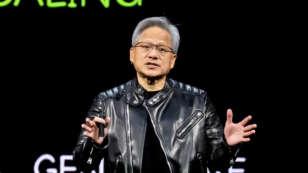 מנכ"ל אנבידיה ג'נסן הואנג בוועידה השנתית של החברה