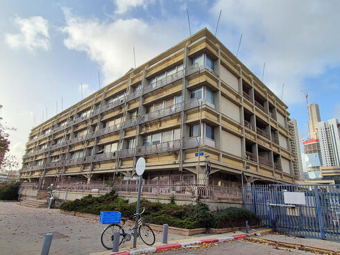Electric Co. building on Kremenetski St, Tel Aviv 