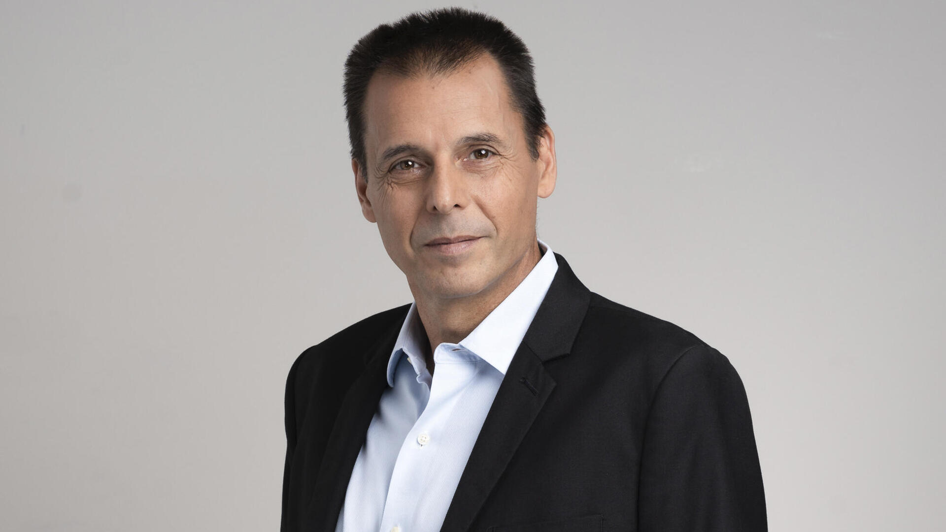 רונן אגסי מנכל מגדל ביטוח ופיננסים