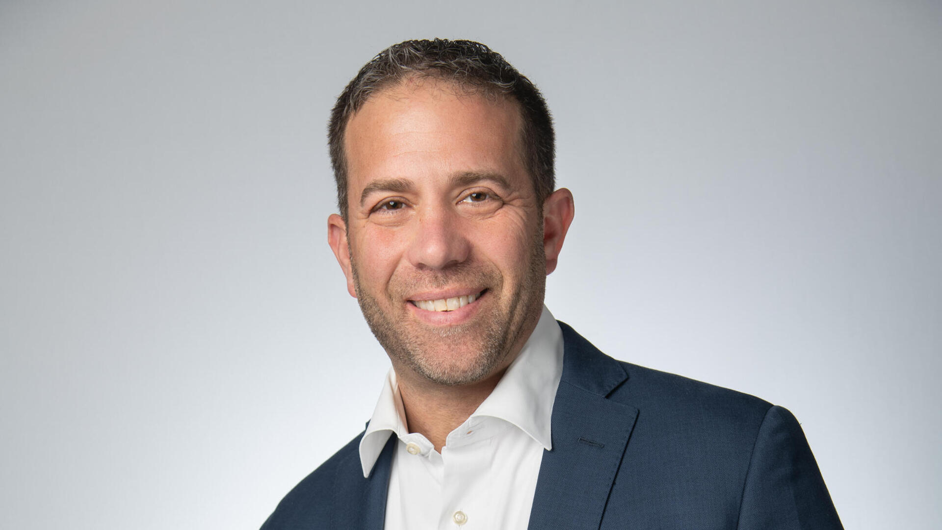 איירה רובינס מנכ"ל Valley National Bank