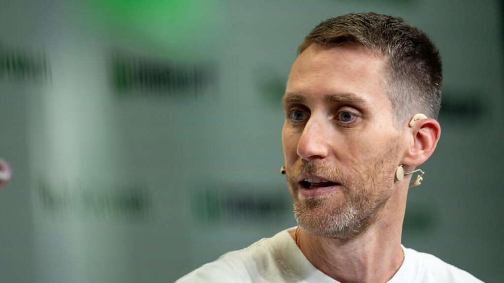 אסף רפפורט מייסד ומנכ"ל וויז WIZ (צילום: David Paul Morris/Bloomberg) אסף רפפורט מייסד ומנכ"ל וויז WIZ