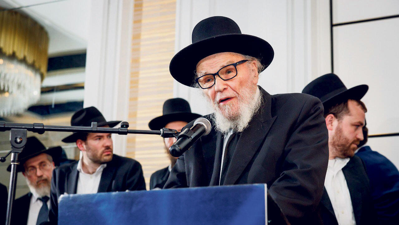מנהיג דגל התורה הרב משה הלל הירש