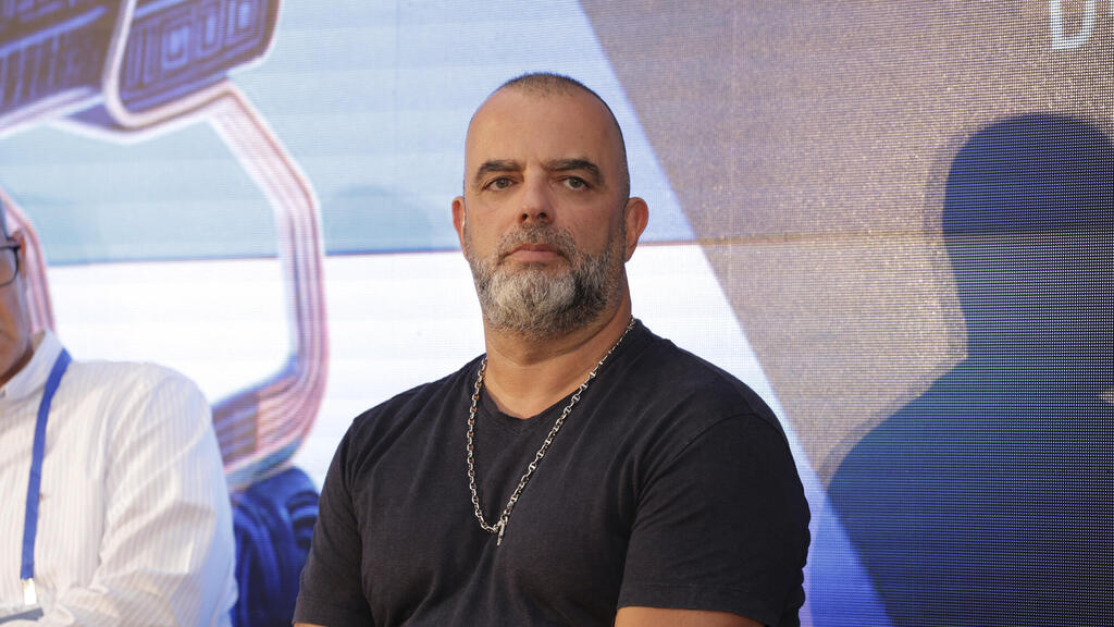 אייל רביד (צילום: אוראל כהן) אייל רביד