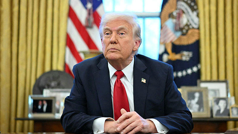 נשיא ארה"ב דונלד טראמפ 2 מכריז על הטלת מכס על מכוניות 26.3.25