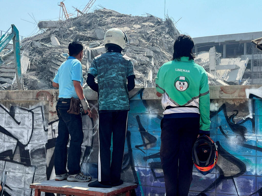 בנגקוק תאילנד 2 נפגעים ב רעידת אדמה רעש אדצה 28.3.25