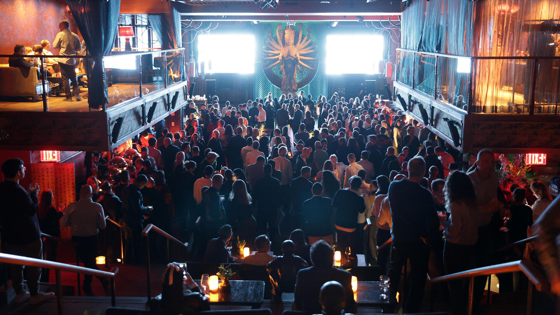 כנס ניו יורק מינגלינג משתתפי ערב הסיום של הוועידה