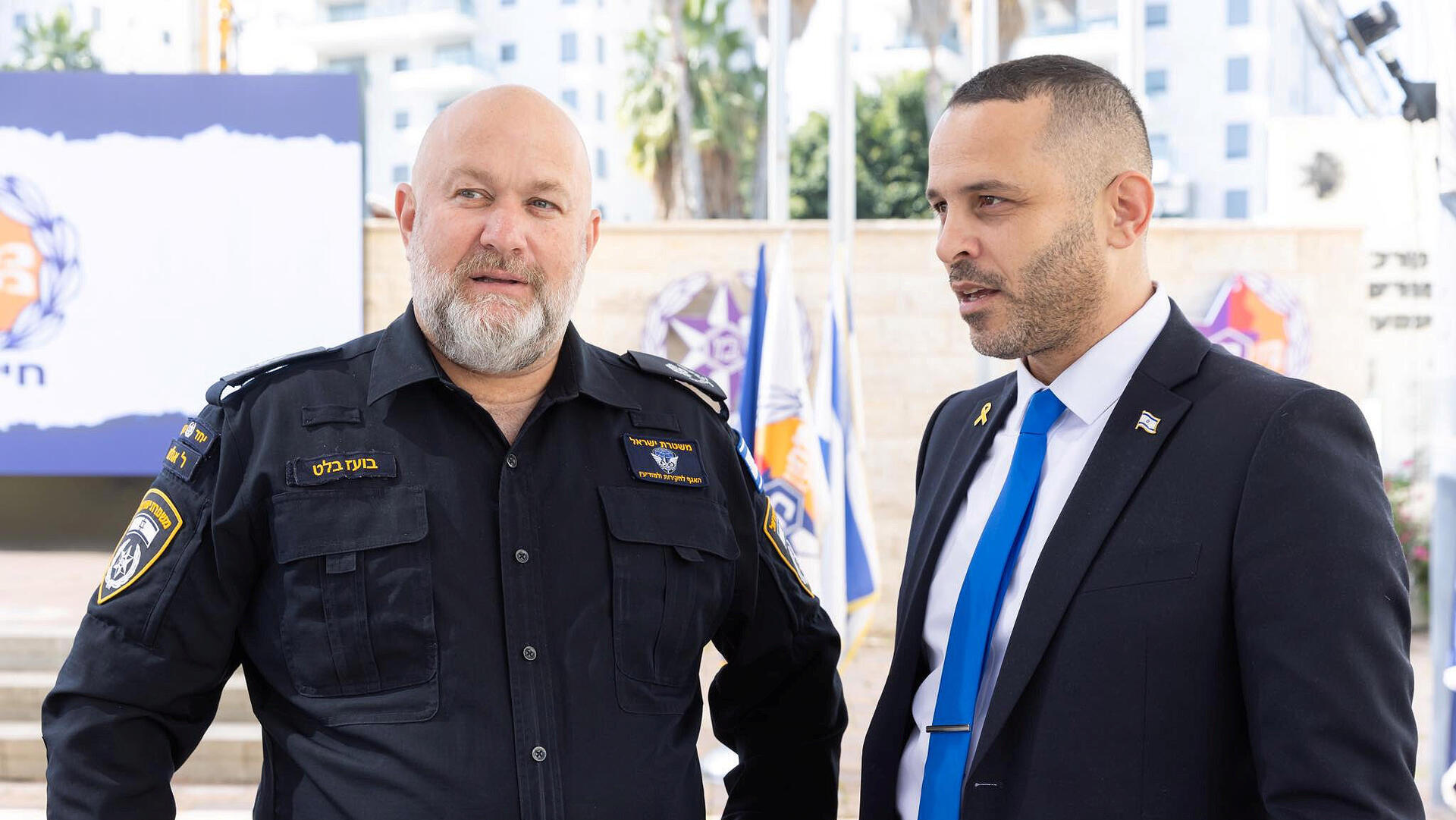 עו"ד רואי כחלון ראש מטה למלחמה בפשיעה ו בועז בלט ראש אח"מ