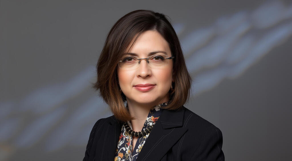 עו"ד פמי רעות בן זאב, בעלת משרד העוסק במשפט עסקי ונדל"ן פמי רעות בן זאב בעלת משרד בוטיק בת"א העוסק במשפט עסקי ונדל"ן