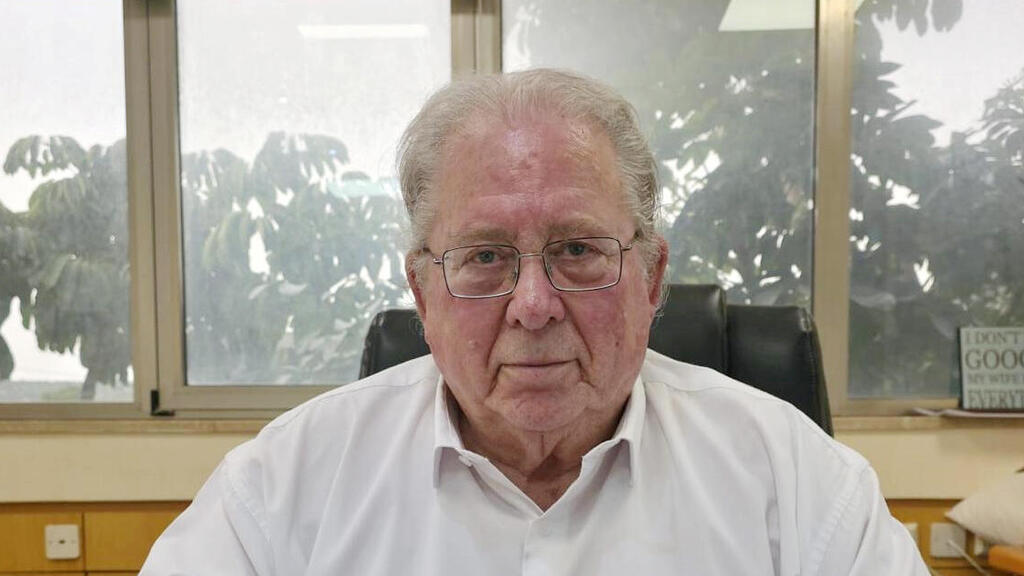 זאב דגני המייסד ובעל השליטה ביצרנית הציוד הבטחוני אר.אס.אל
