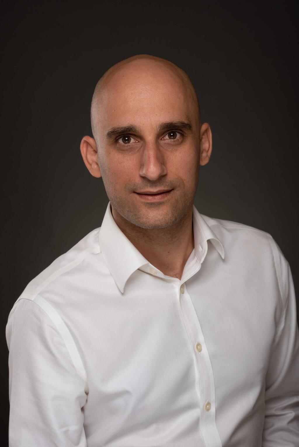 תומר צבר, מנכ"ל בקבוצת שלום את נתן   