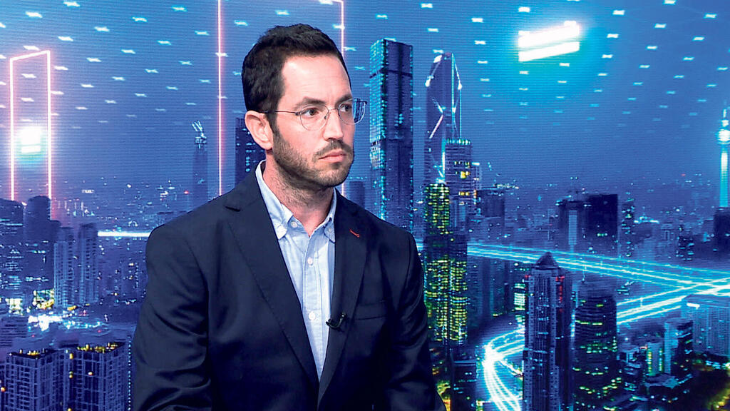 המנכ"ל אלדד צינמן (צילום: אולפן כלכליסט) אלדד צינמן מנכ"ל מור גמל ופנסיה