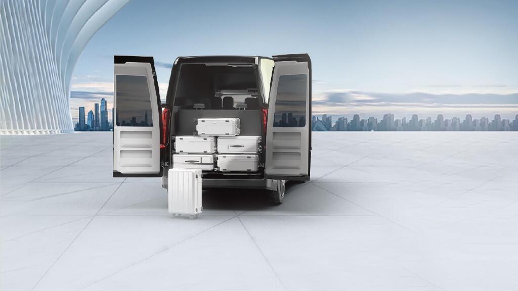 המסחרית החשמלית: חסכונית, טכנולוגית, מפנקת וירוקה (Farizon Super Van (Geely)) המסחרית החשמלית: חסכונית, טכנולוגית, מפנקת וירוקה