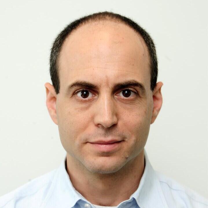 אייל קאופמן ראש ענף מחקר במערך הייעוץ של בנק לאומי