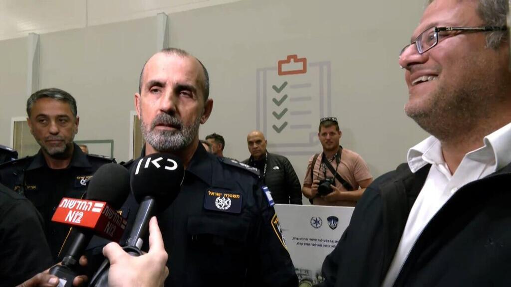 השר איתמר בן גביר ומפכ"ל המשטרה דני לוי בעימות (צילום: גיל יוחנן) השר איתמר בן גביר ומפכ"ל המשטרה דני לוי מתווכחים