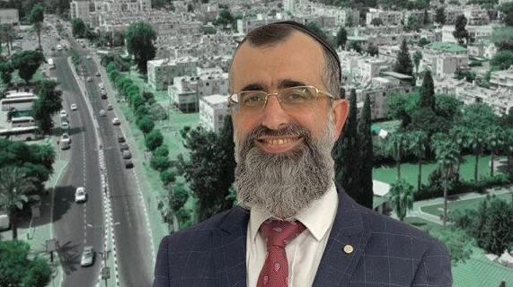 ראש מטה התכנון הרב נתן אלנתן (צילום: אביגיל מתתוב, עיריית רמלה) ראש מטה התכנון נתן אלנתן