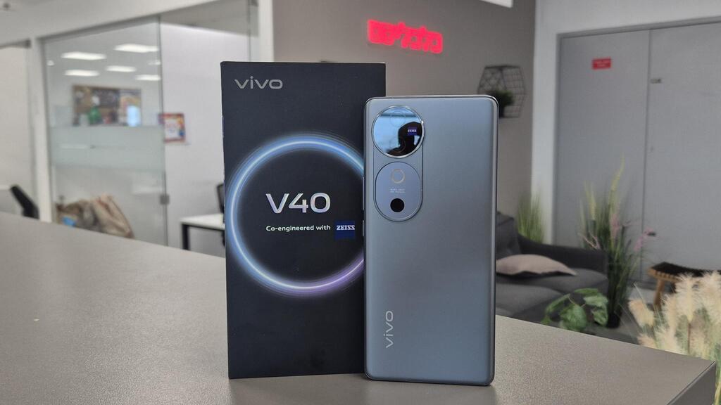סמארטפון Vivo V40