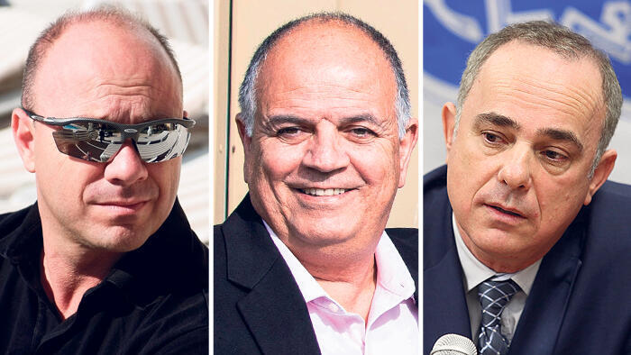 מימין יו"ר רפאל יובל שטייניץ מנכ"ל רפאל יואב תורג'מן ו צחי סטולרו