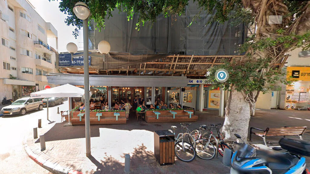 קפה קירש Kirsh Café  ב דיזנגוף בתל אביב
