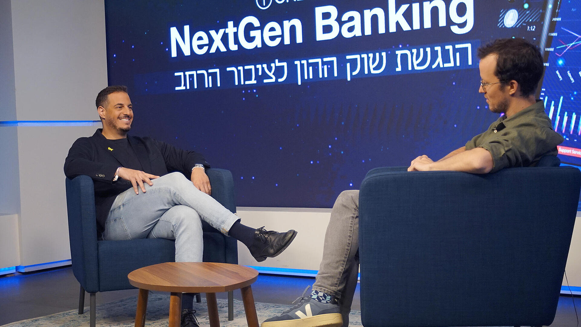 משמאל מנכ"ל ONE ZERO אייל גפני וכתב כלכליסט שקד גרין