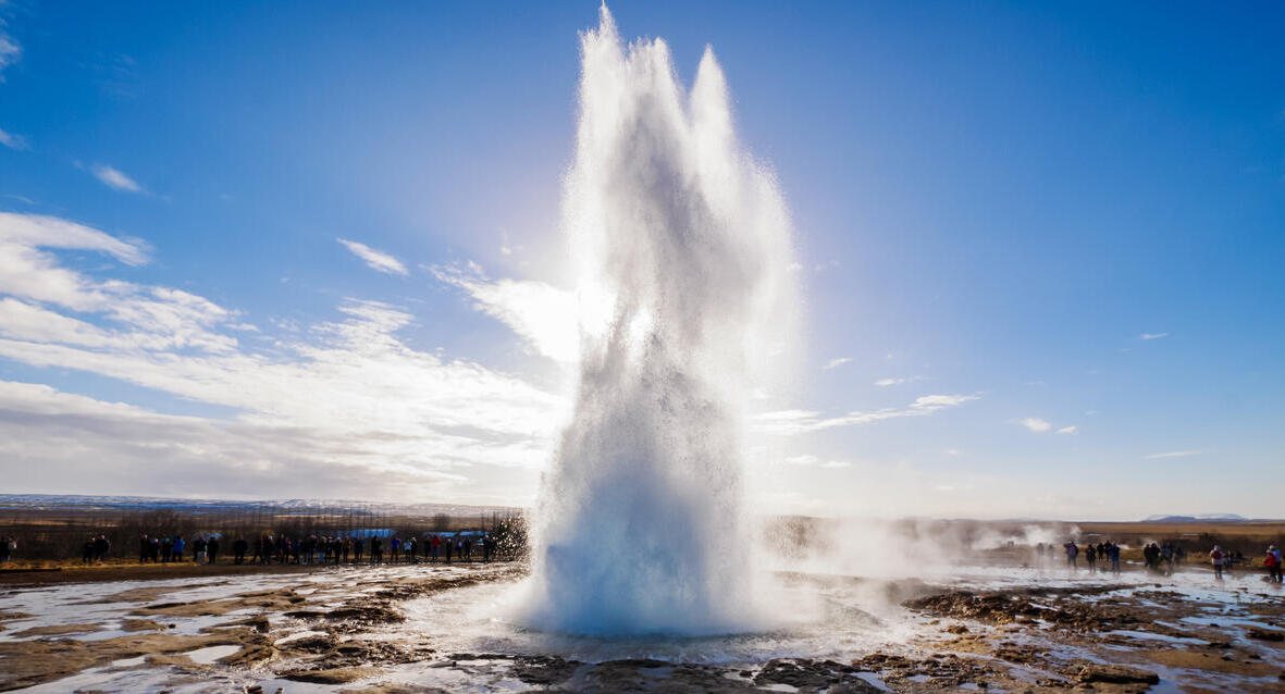 פוטו נופים יוצאי דופן איסלנד haukadalur geothermal field