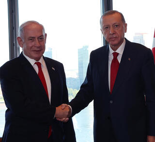 נתניהו ו ארדואן בספטמבר 2023 . הארדואניזציה בישראל מתקדמת אפילו מזו שטראמפ מחולל בארצות הברית