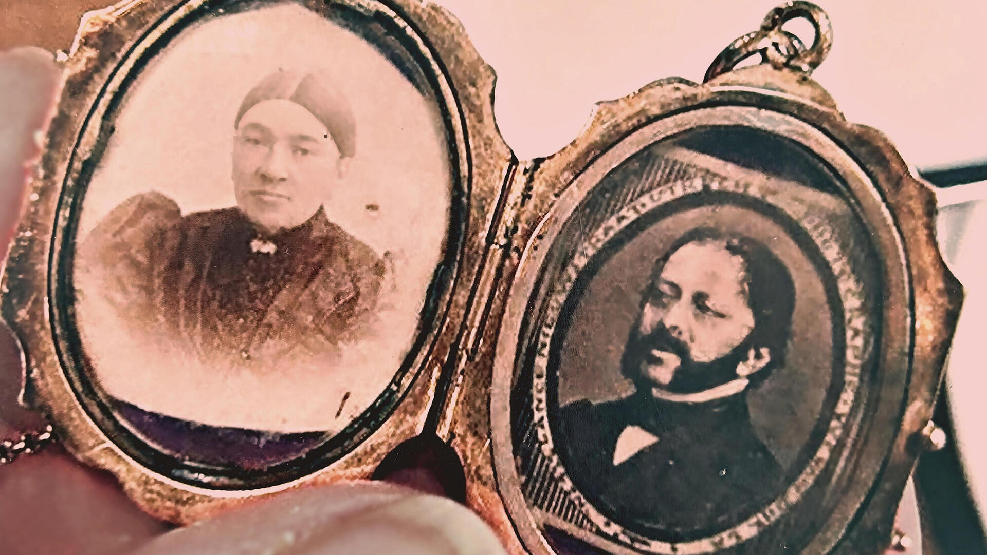 התליון של נלי פנאי