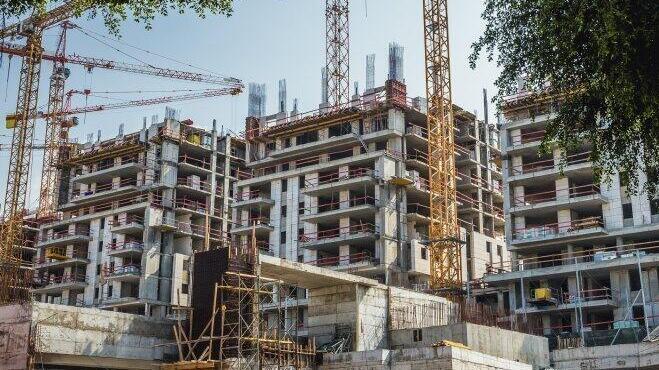 אתר בנייה בתל אביב