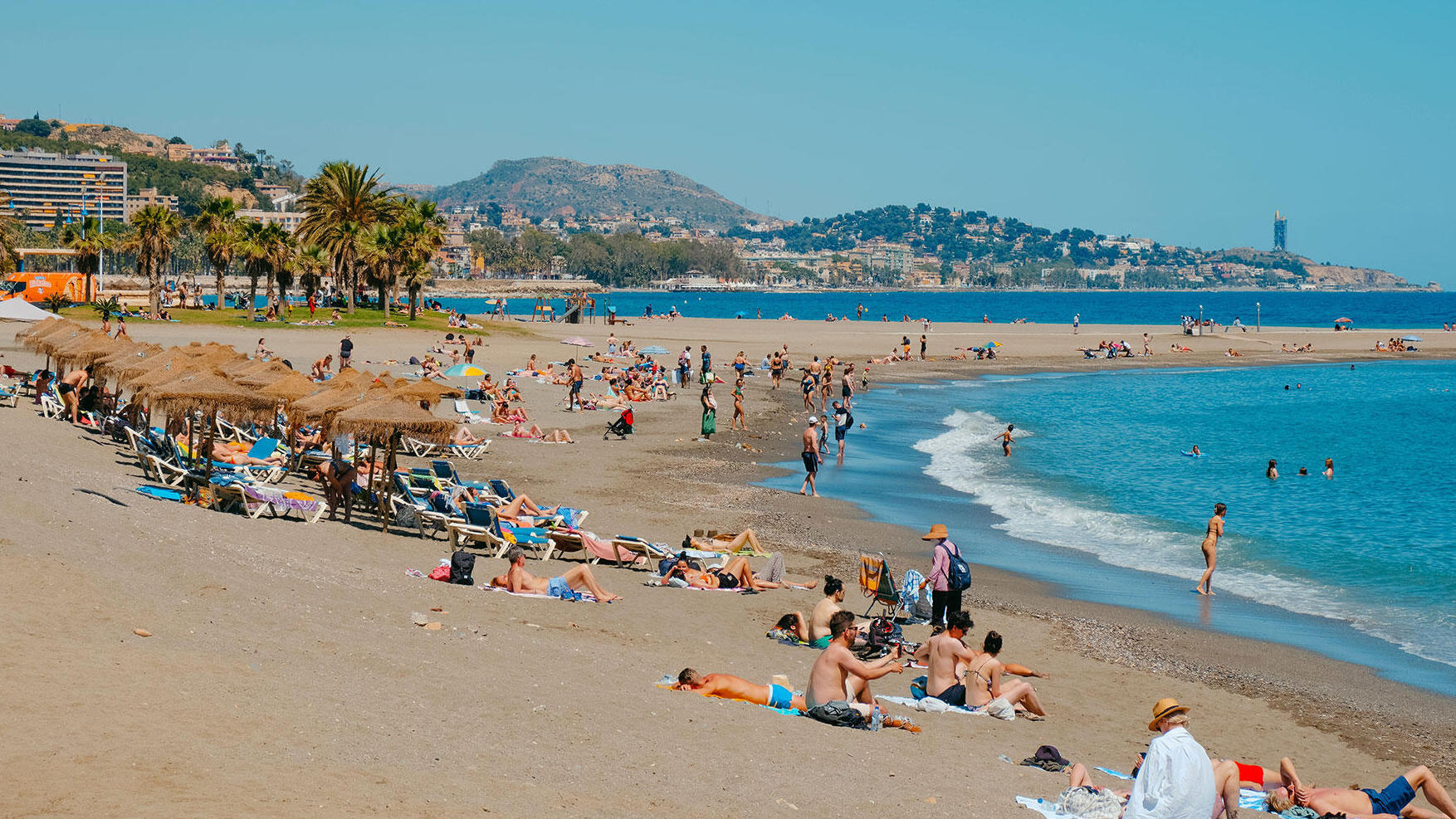 חוף הים ב מלאגה ספרד