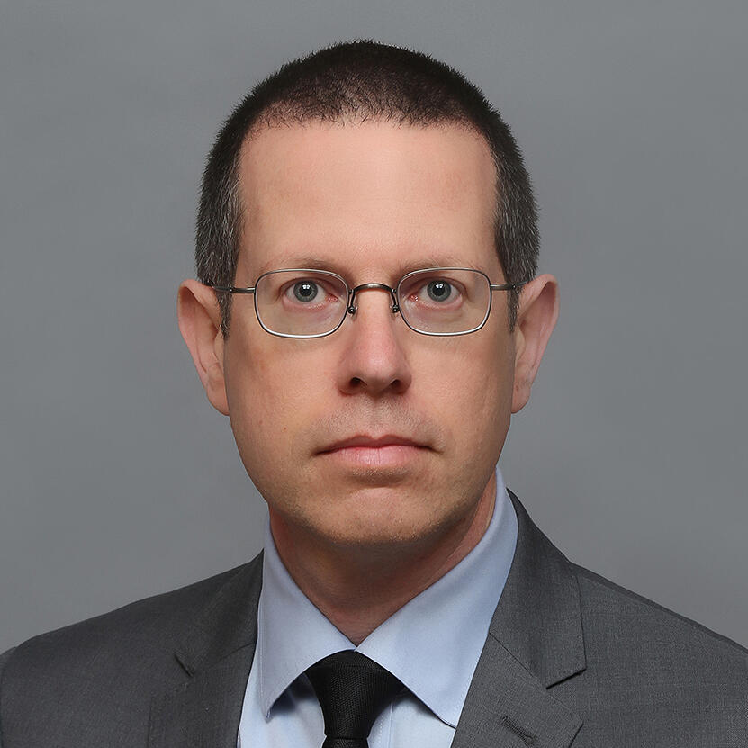 ישראל גבירץ מפאהן קנה: "הנהירה ל-S&P 500 היא טרנד שלא יחזיק מעמד. מספיקות שנתיים פחות טובות בשוק המניות כדי לשנות סנטימנט" (צילום: באדיבות פאהן קנה) רו"ח ישראל גבירץ שותף ומנהל מחלקת ביקורת בגופים פיננסים ב פאהן קנה