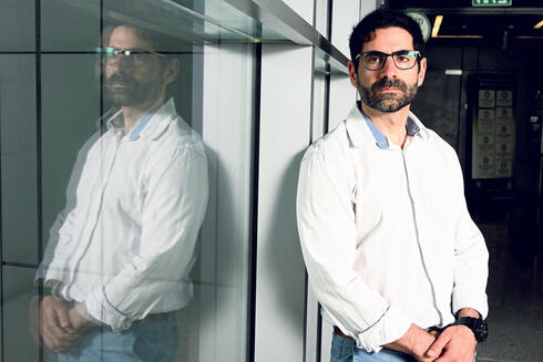 Dr. Gal Harari. 