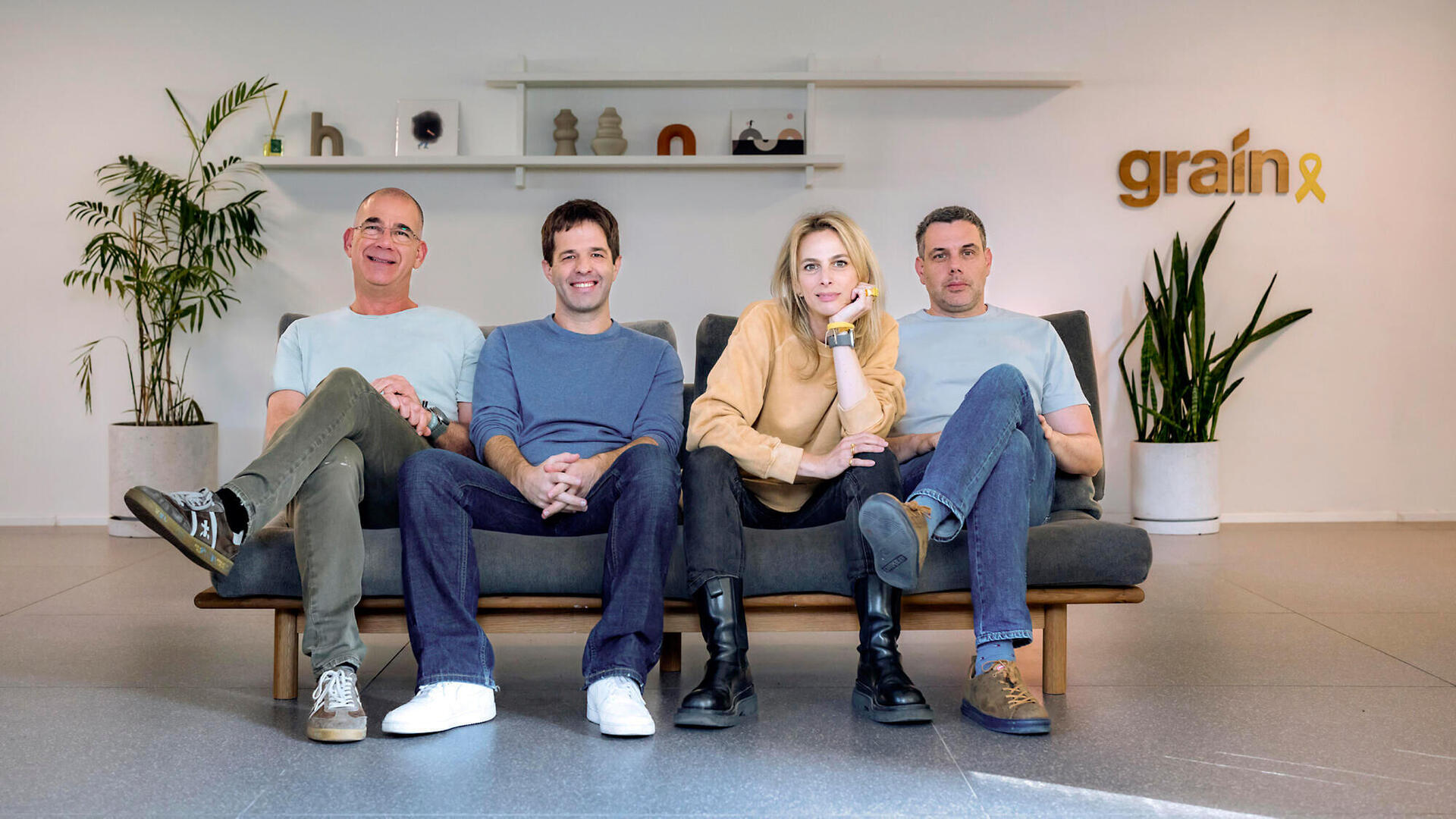 מוסף עצמאות 30.4.25  חברי הנהלת חברת הפינטק Grain גריין מימין דור גולן מיכל ביניש ניר גלאון ו אהרון נבון