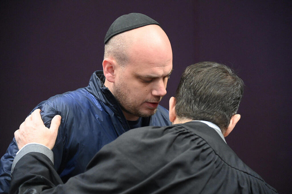 אלי פלדשטיין קצין בלשכת ראש הממשלה המואשם בהדלפה של מסמכים מסווגים וקבלת שכר מקטאר