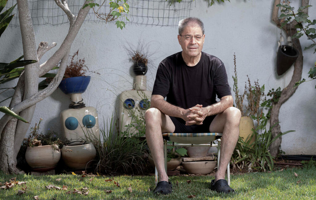 לרנר. "החובה שלנו כהורים היא להבהיר את שאין אלוהים ואין מצוות, ולקוות שהילדים יצליחו להפנים את זה, למרות שמבחוץ יש לחץ עצום"