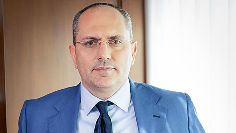 מוטי בן משה בעלים ויור קבוצת אלון רבוע כחול 