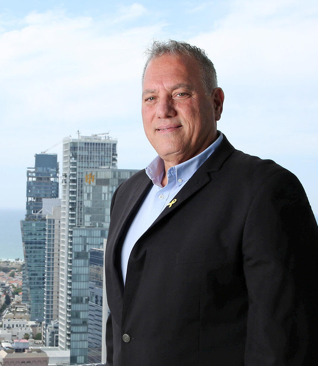 ליאור מנצר מנהל סקטור מימון פרויקטים ותשתיות בבנק הפועלים