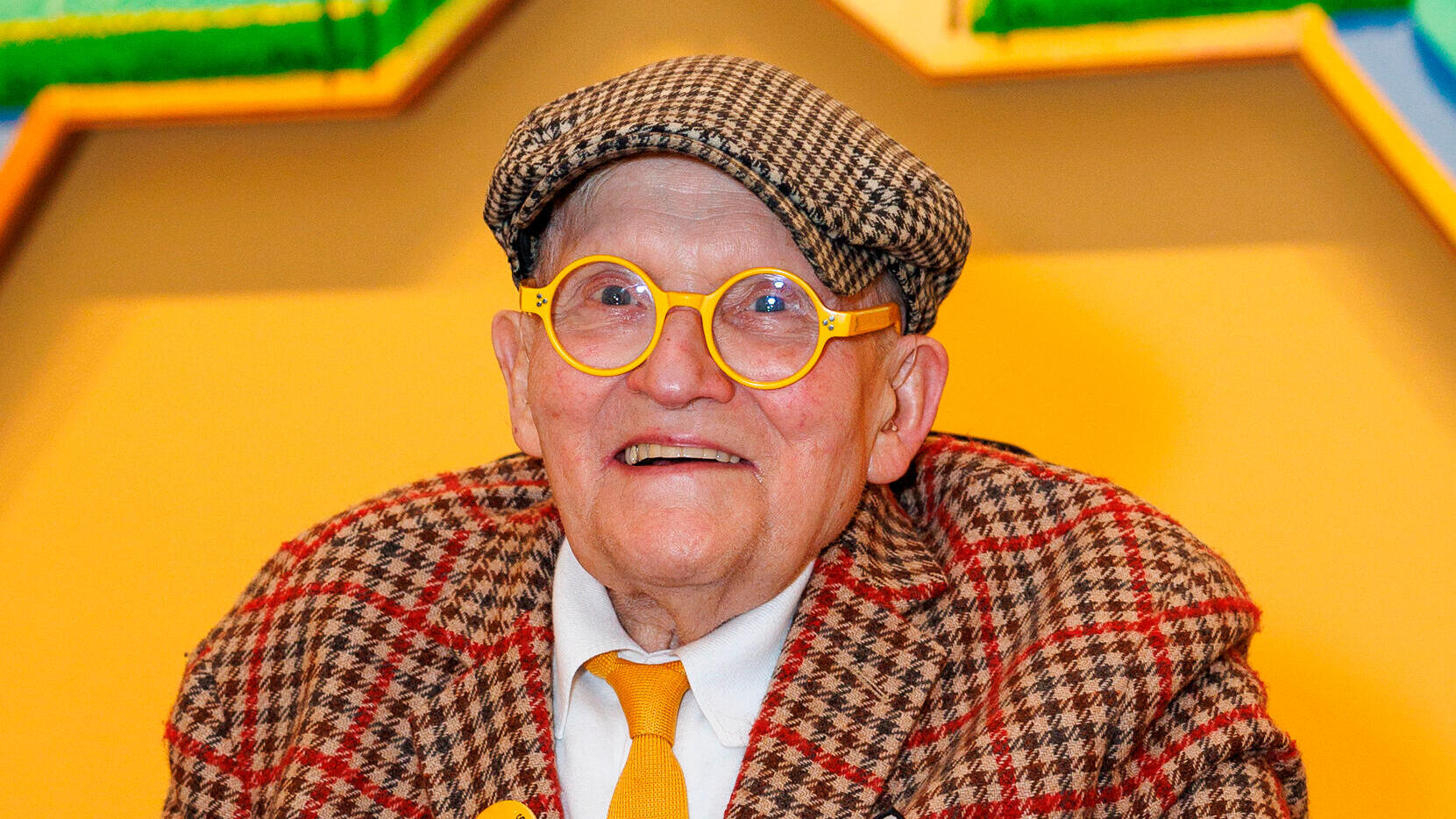 פנאי דיוויד הוקני 25 בפריז 