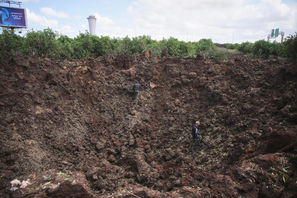 זירת טרמינל 3 נפילה נפילות נתב"ג טיל טילים 