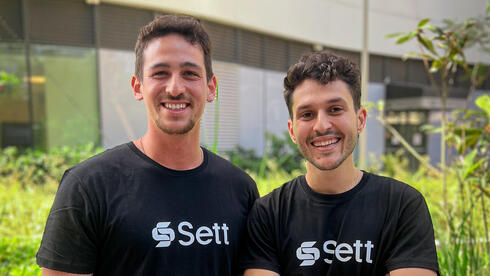 Sett founders. 