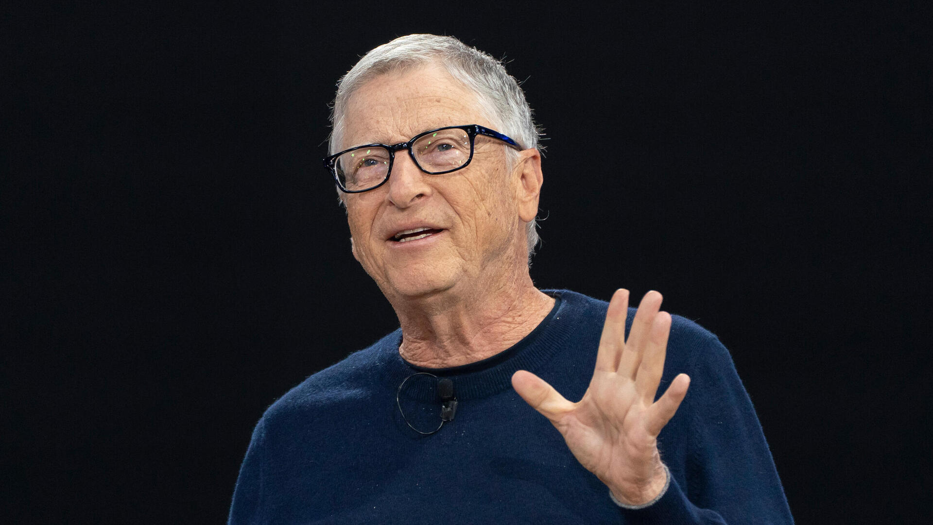 ביל גייטס מייסד מיקרוסופט מיליארדר פילנתרופ תמונה מ2025