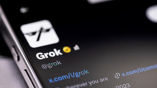 החשבון של גרוק Grok ב X טוויטר