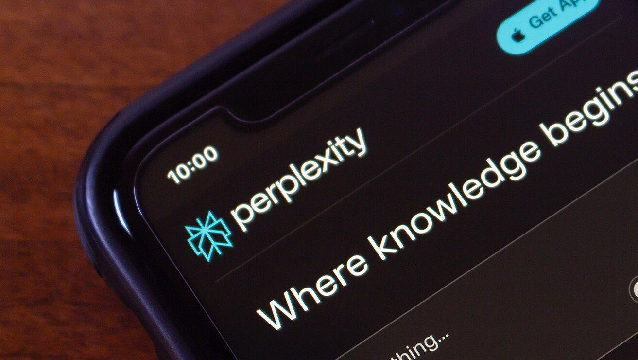 אפליקציית פרפלקסיטי Perplexity AI